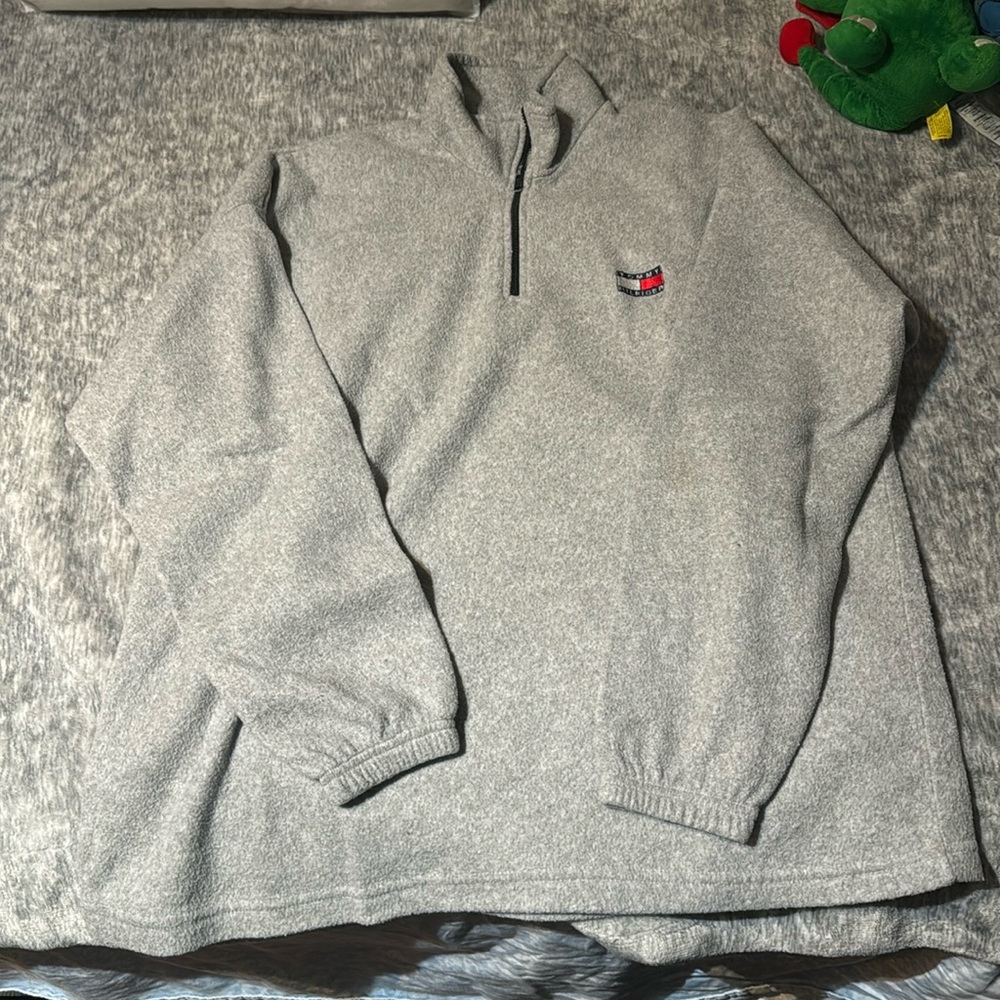 Tommy Hilfiger crewneck all grey 1/4 zip size XL